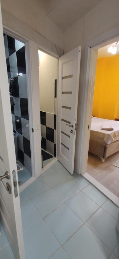 One Room With A Shared Bathroom Kisinyov Kültér fotó